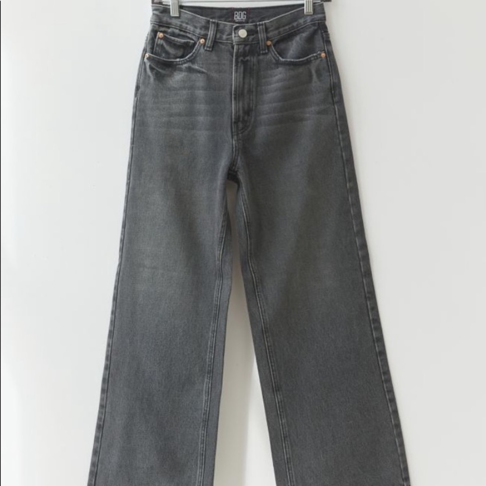 uo high waisted wide leg jean